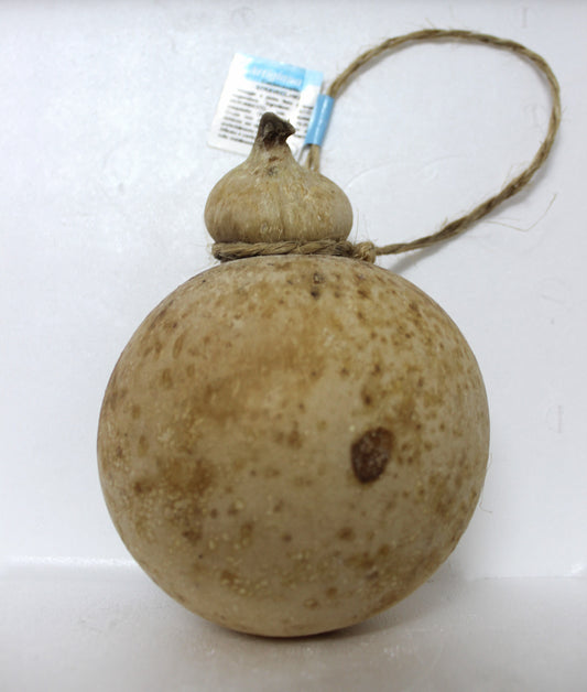Caciocavallo affinato in grotta (piccante)