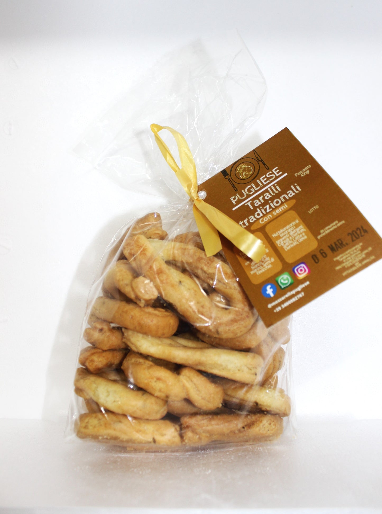 taralli tradizionali con semi di finocchio
